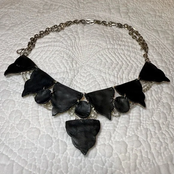 Suzanna Dai Crystal Statement Necklace Wedding Guest Jewelry Adjustable 27” - Picture 5 of 7